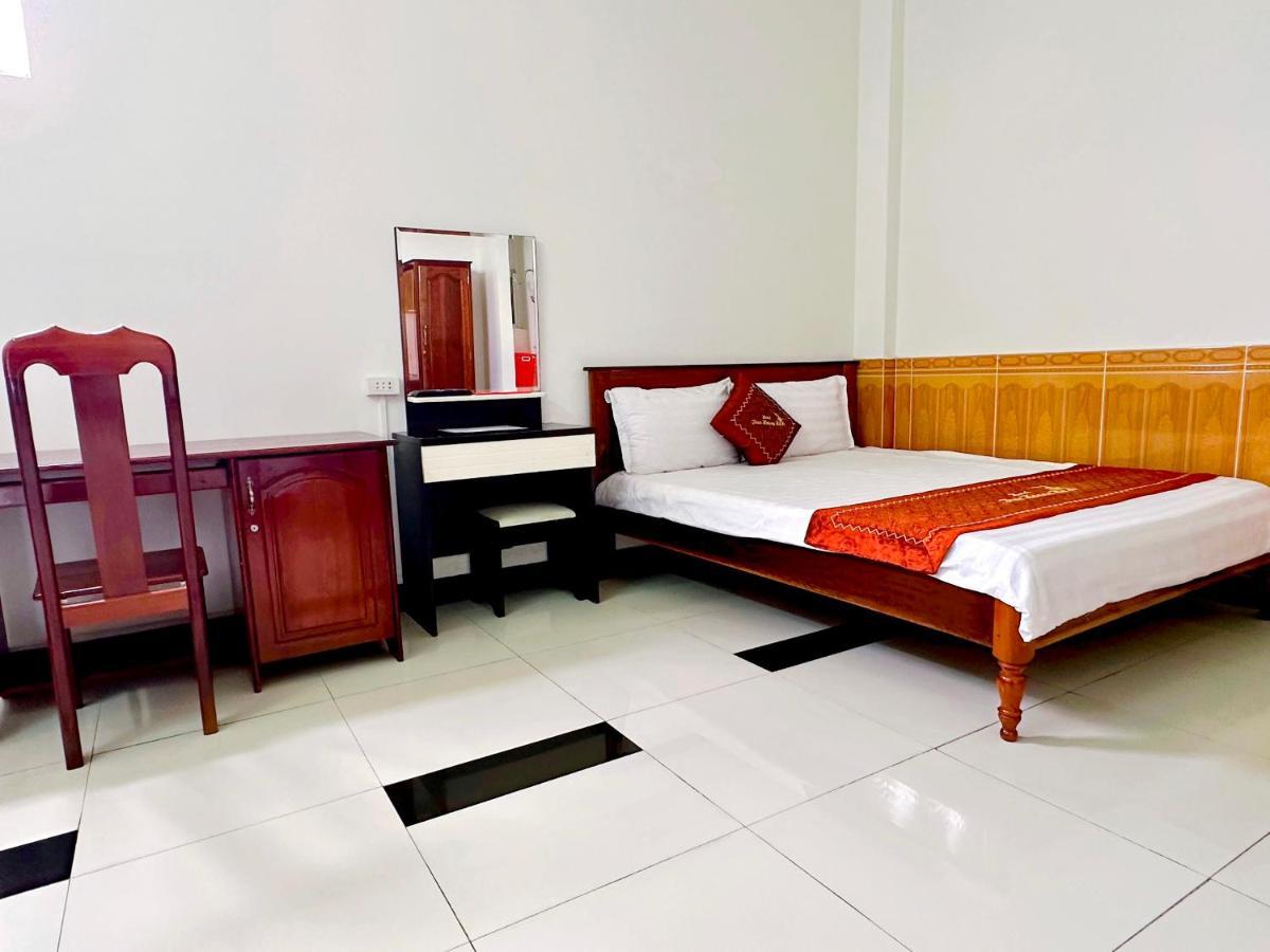 Truc Hoang Ha Hotel Tỉnh Kontum Zewnętrze zdjęcie
