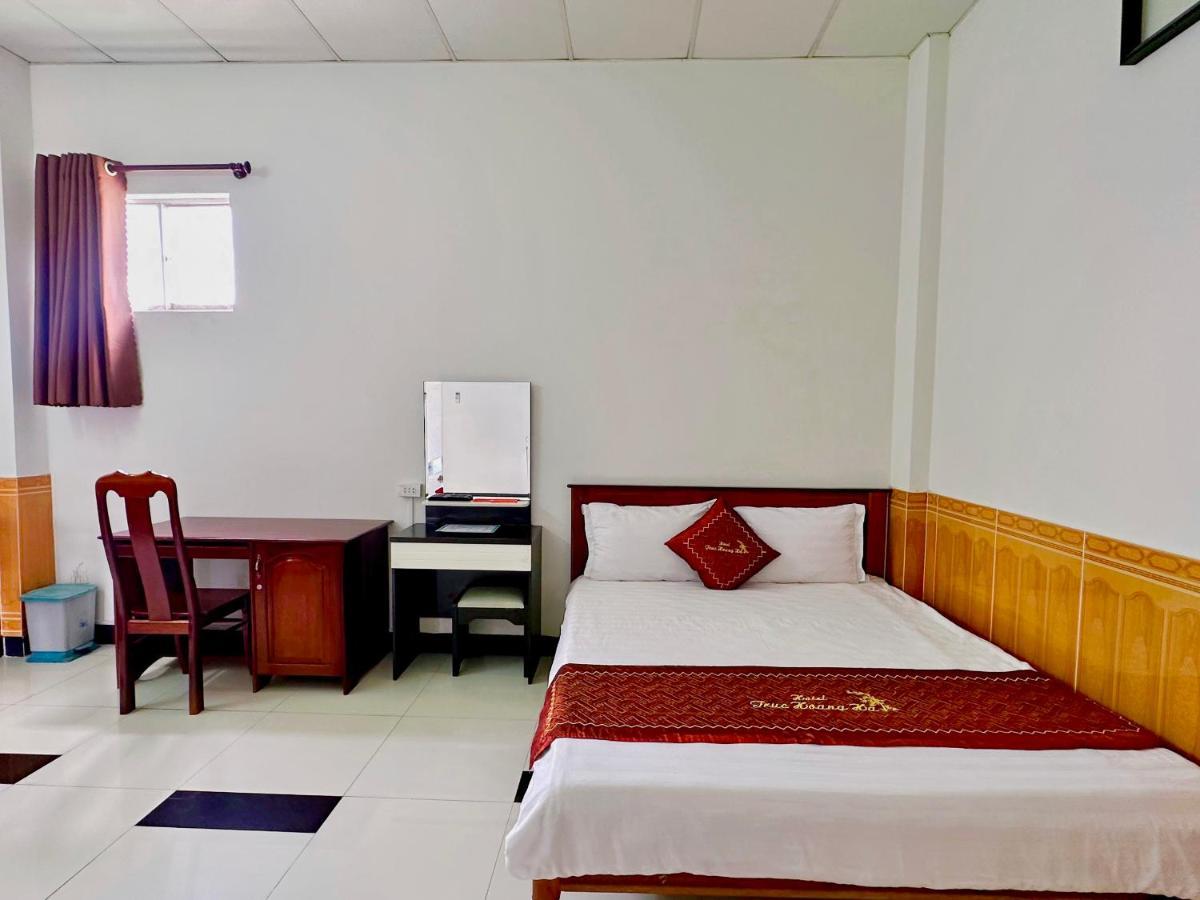 Truc Hoang Ha Hotel Tỉnh Kontum Zewnętrze zdjęcie