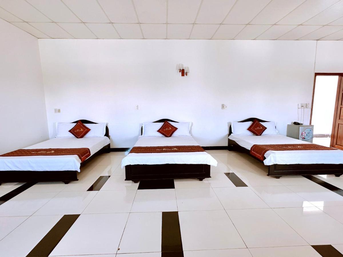 Truc Hoang Ha Hotel Tỉnh Kontum Zewnętrze zdjęcie