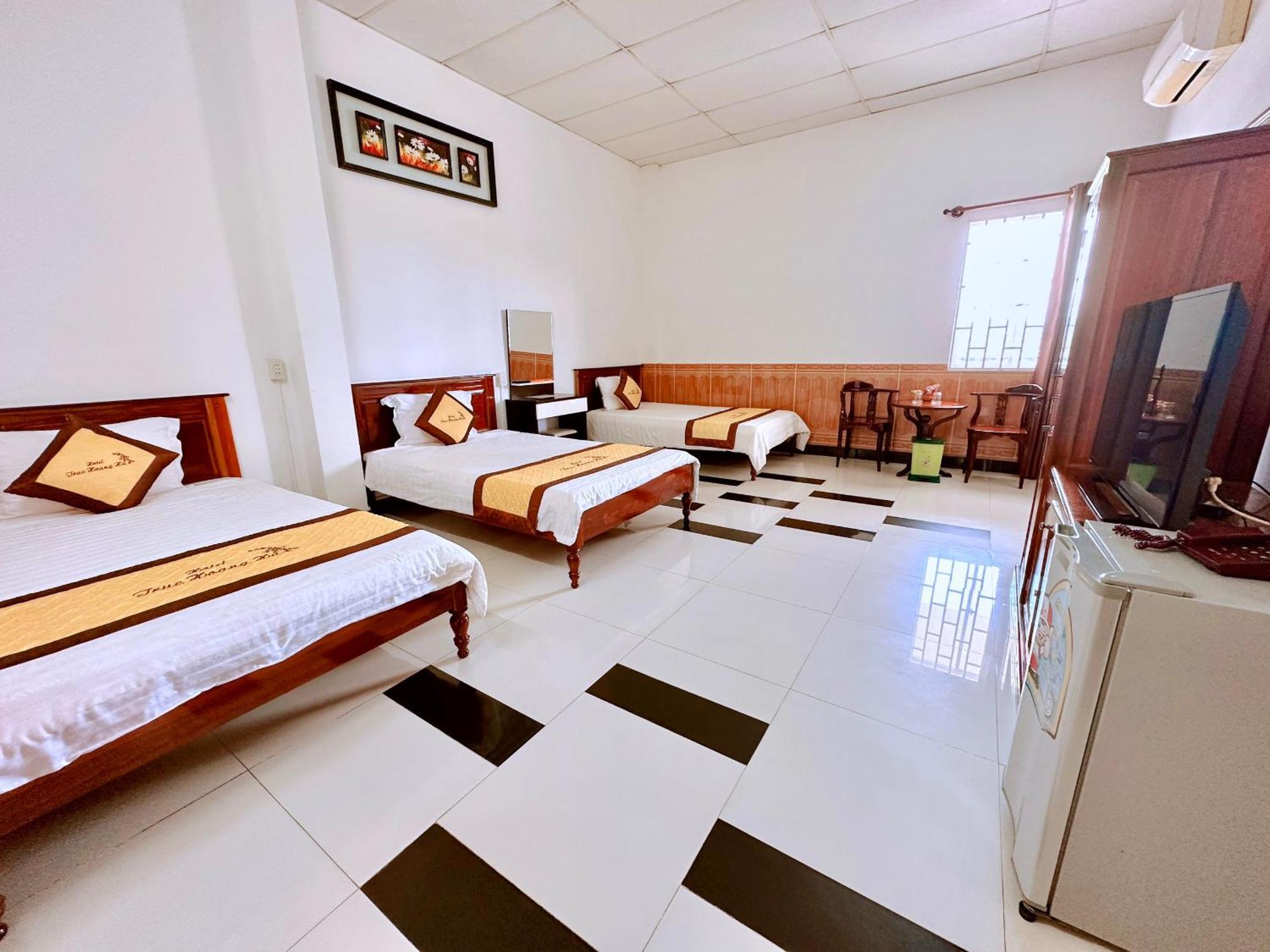 Truc Hoang Ha Hotel Tỉnh Kontum Zewnętrze zdjęcie