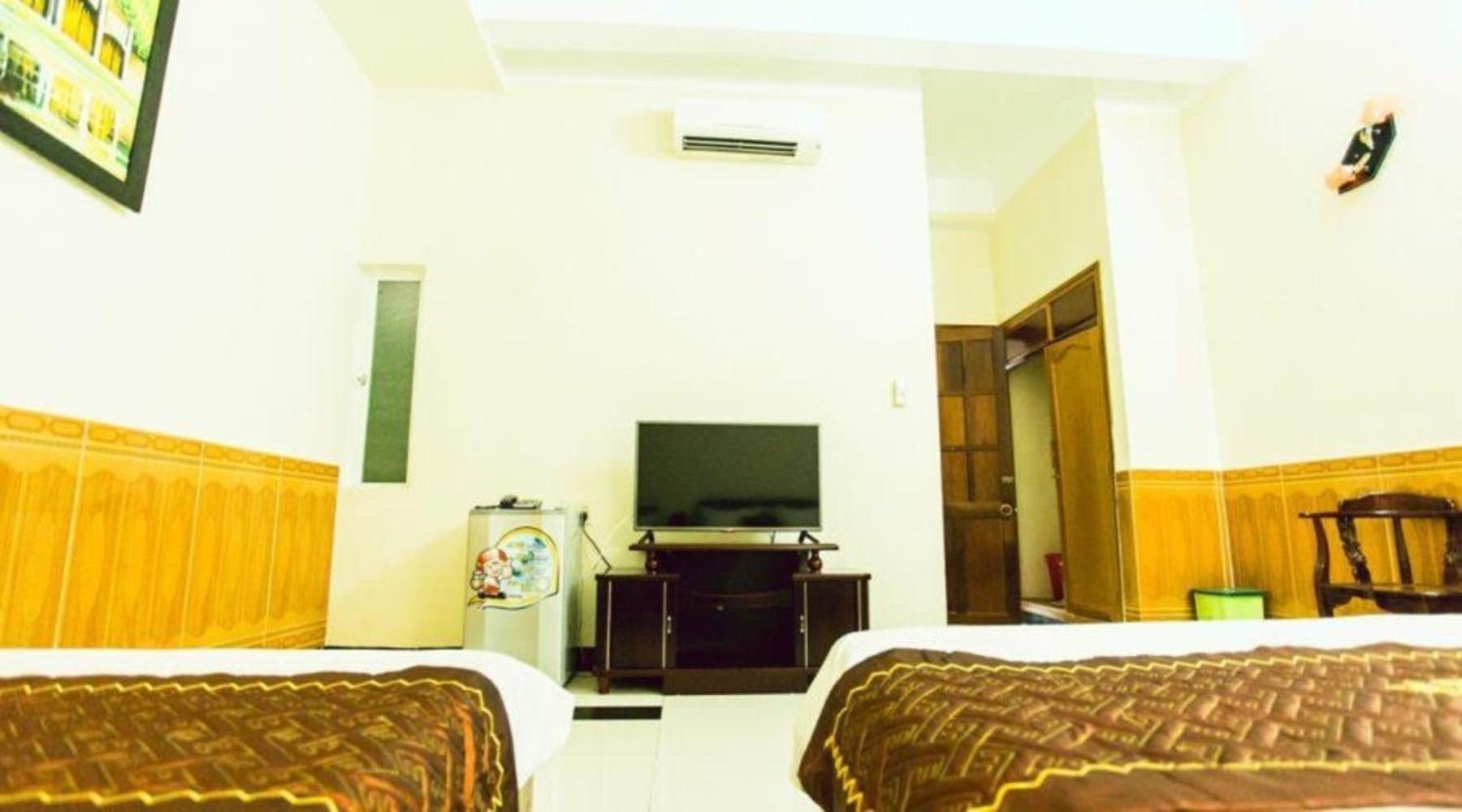 Truc Hoang Ha Hotel Tỉnh Kontum Zewnętrze zdjęcie